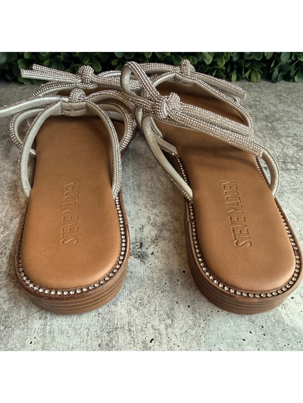 Steve Madden Maddison Rhinestone Bow Square Toe Slide Sandals - Size 8